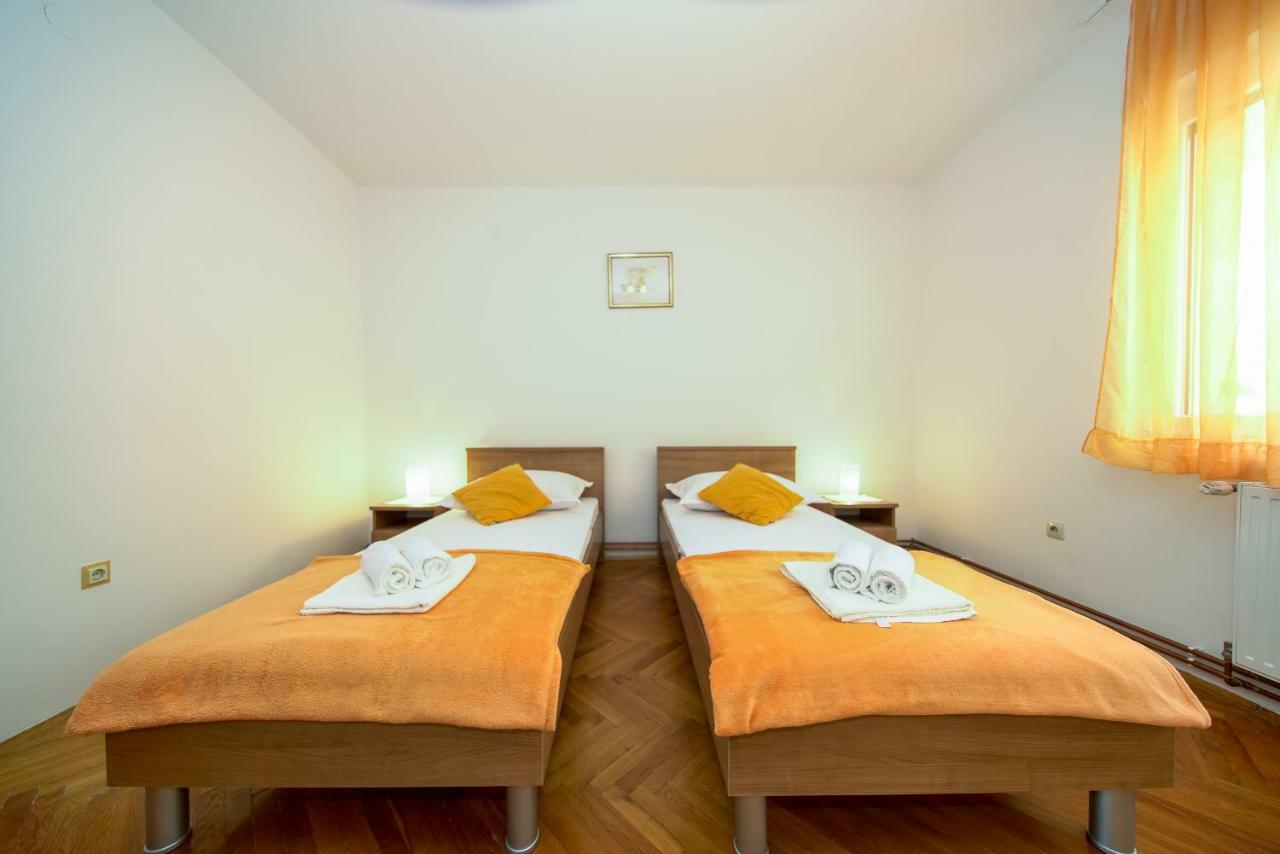 דוגי ראט Apartments L&L מראה חיצוני תמונה