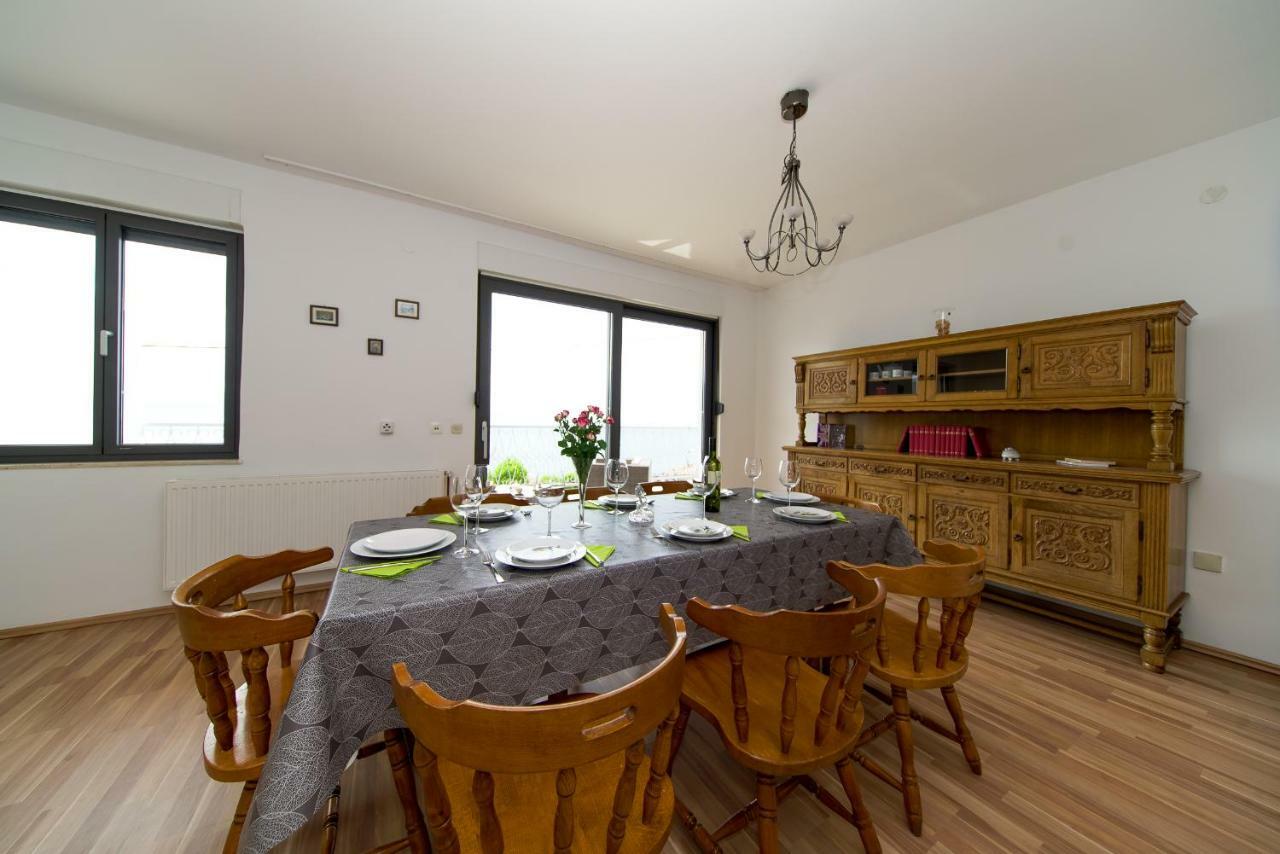 דוגי ראט Apartments L&L מראה חיצוני תמונה