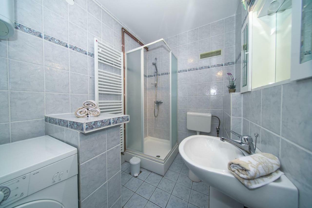 דוגי ראט Apartments L&L מראה חיצוני תמונה